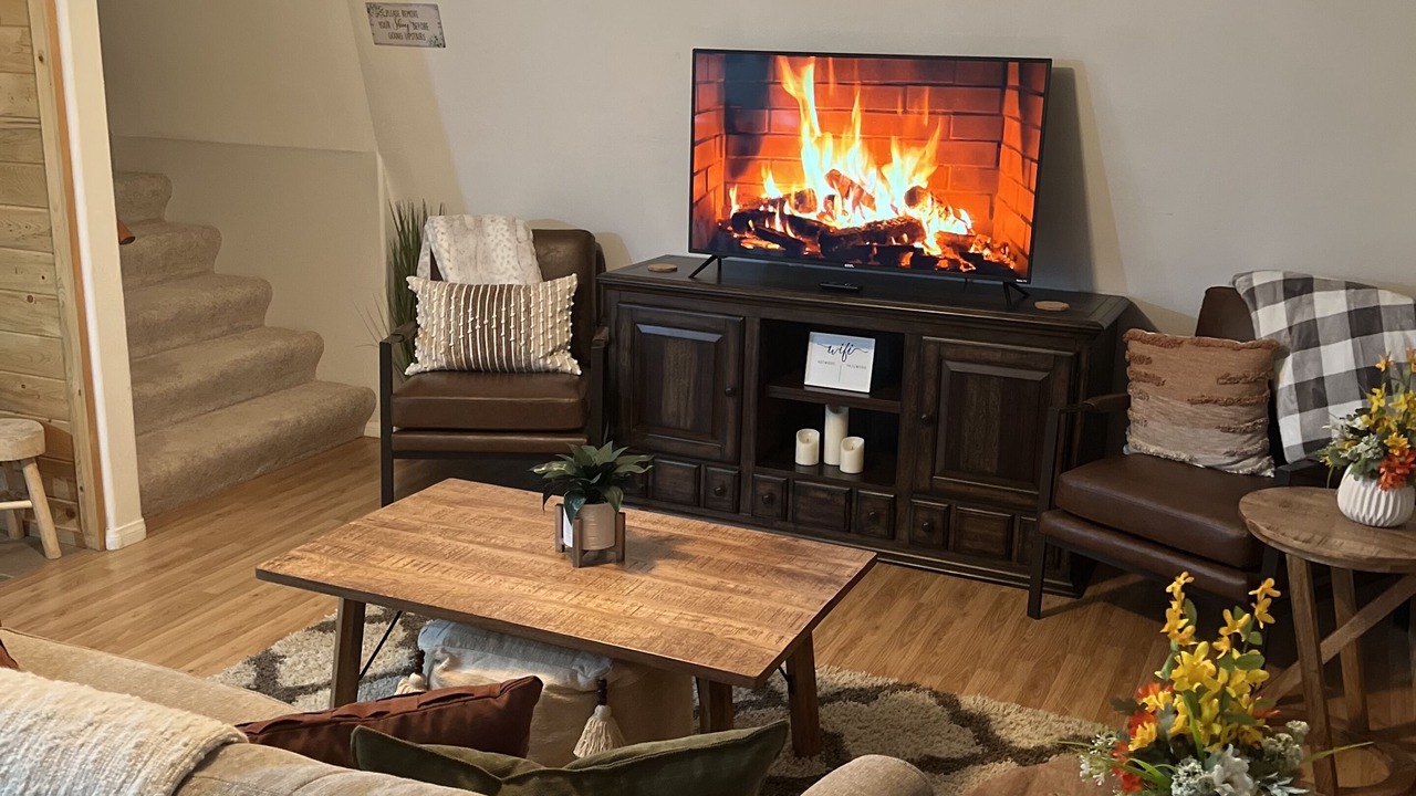 Photo of Livingroom in Meadow View Heights