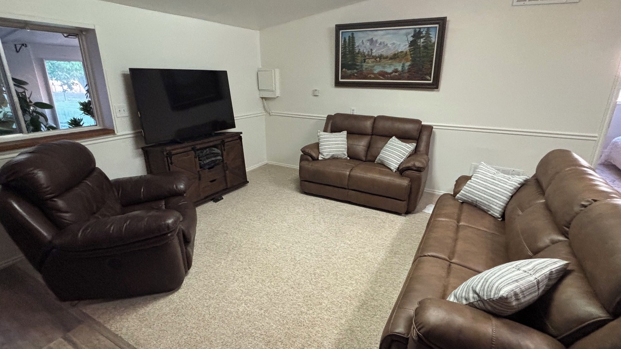 Photo of Livingroom in Fillmore