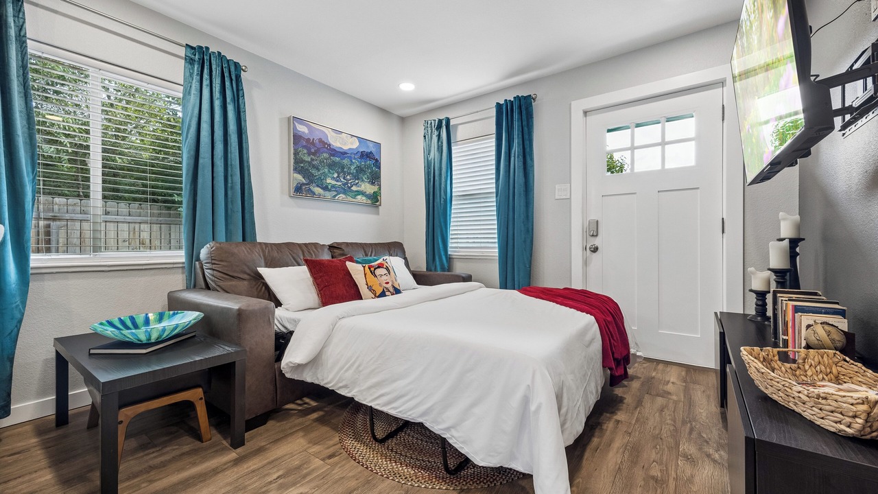 Photo of Bedroom in North Aurora