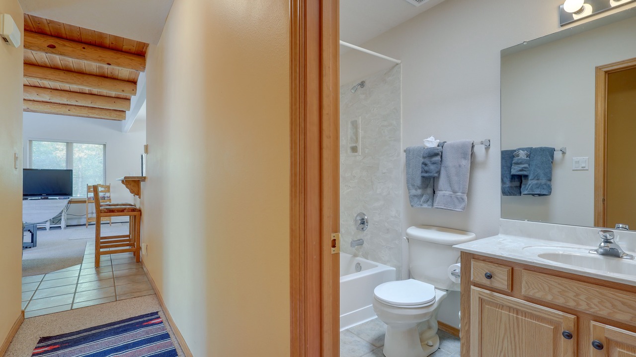 Photo of Bathroom in Amalia