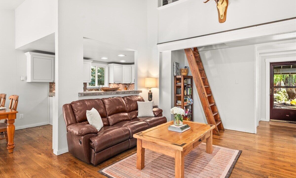 Photo of Bedroom in Carbondale
