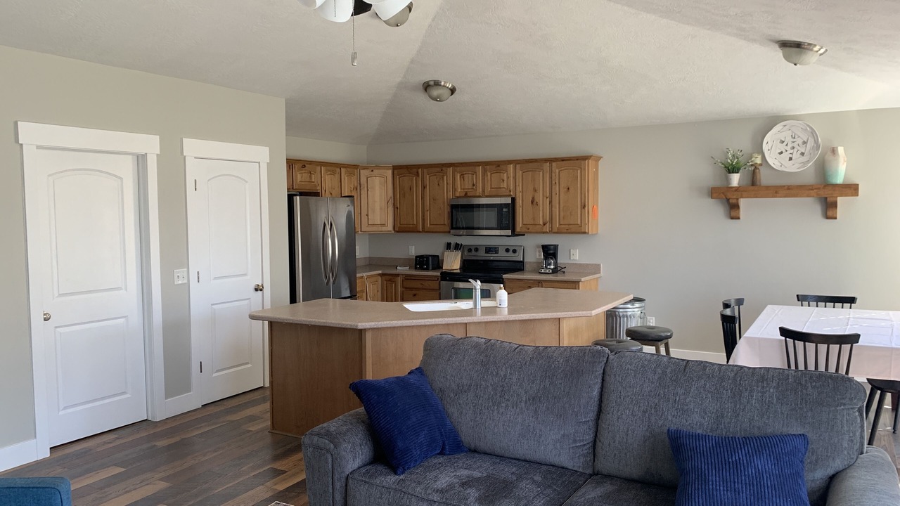 Photo of Livingroom in West Valley City