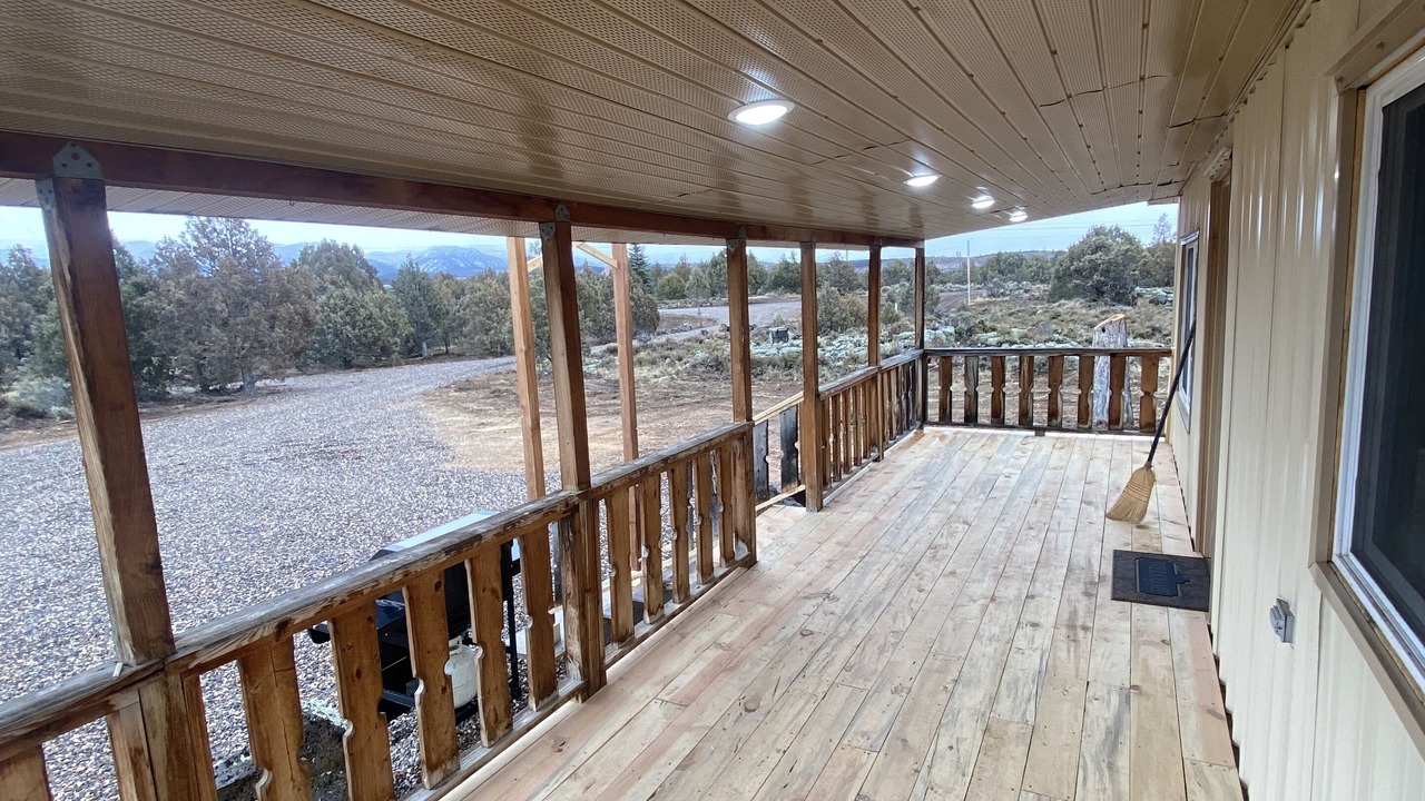 Photo of Patio Balcony in Mammoth Creek