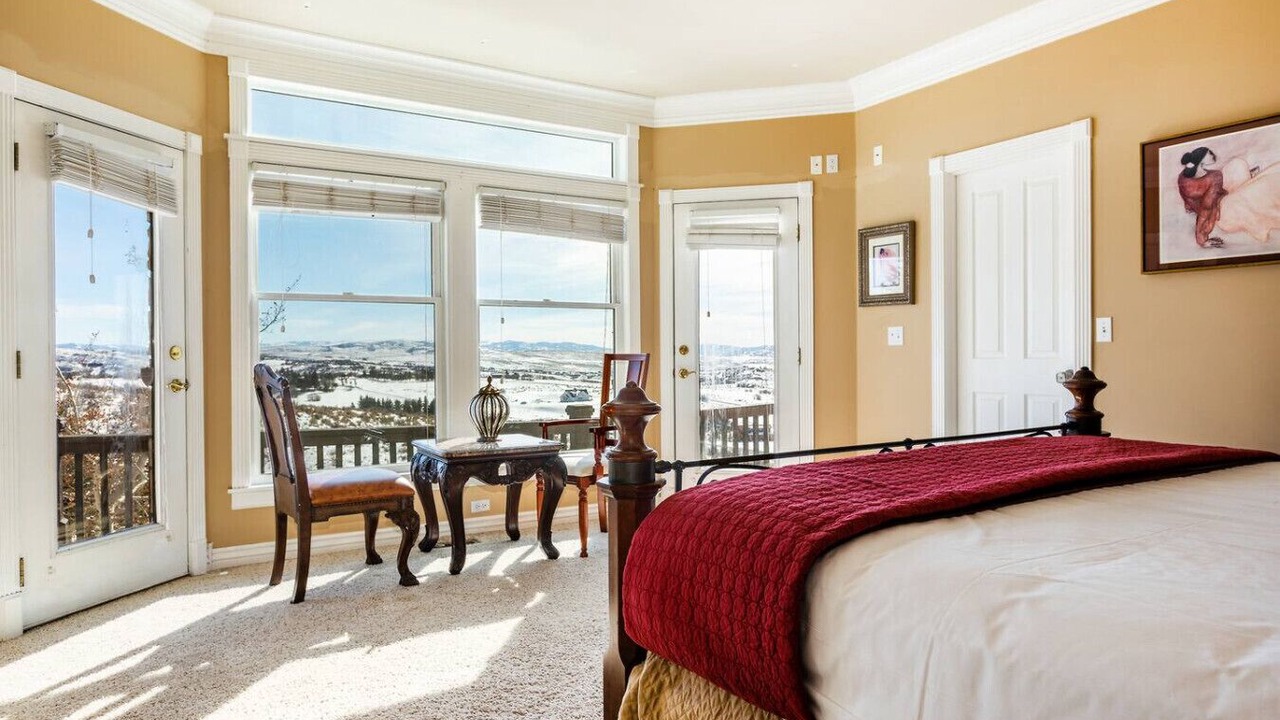 Photo of Bedroom in Silver Summit
