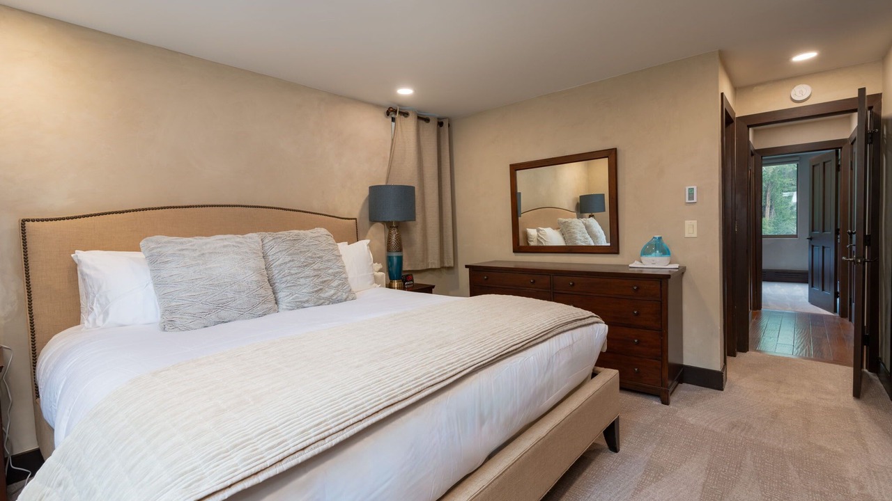 Photo of Bedroom in Aspen