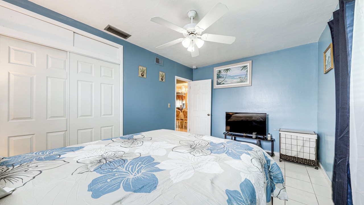 Photo of Bedroom in Miramar
