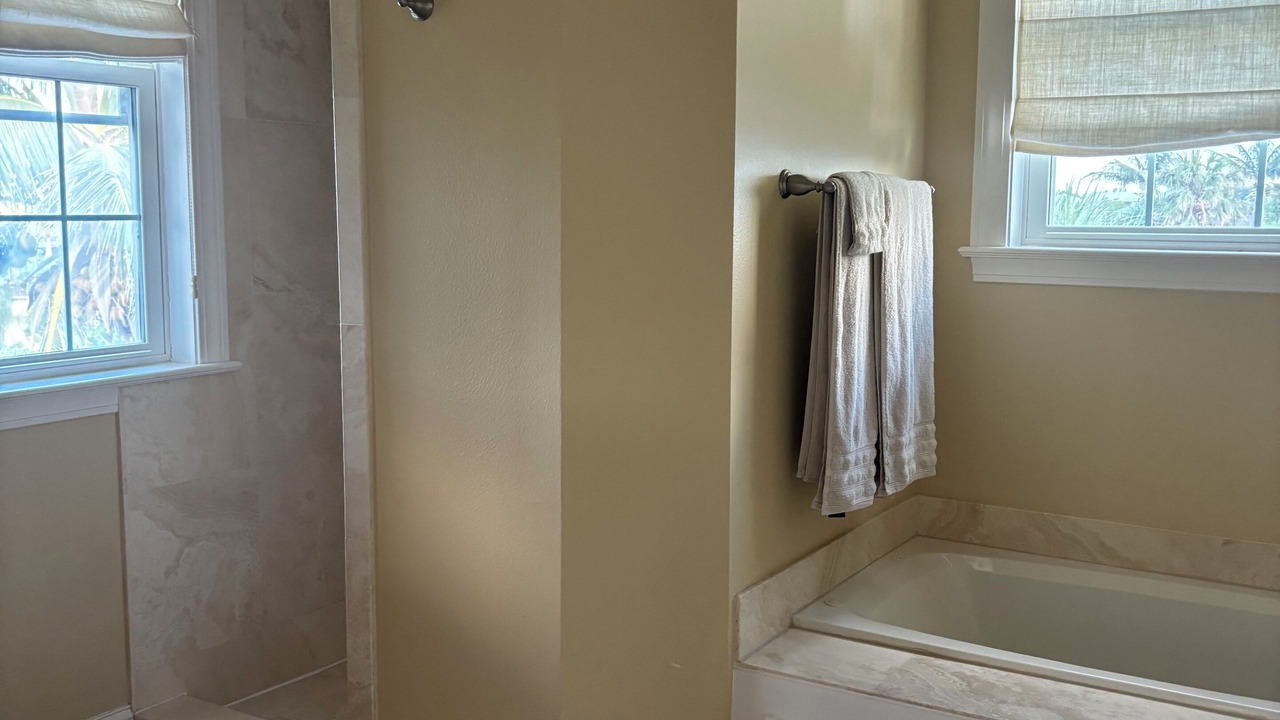 Photo of Bathroom in Palm Island