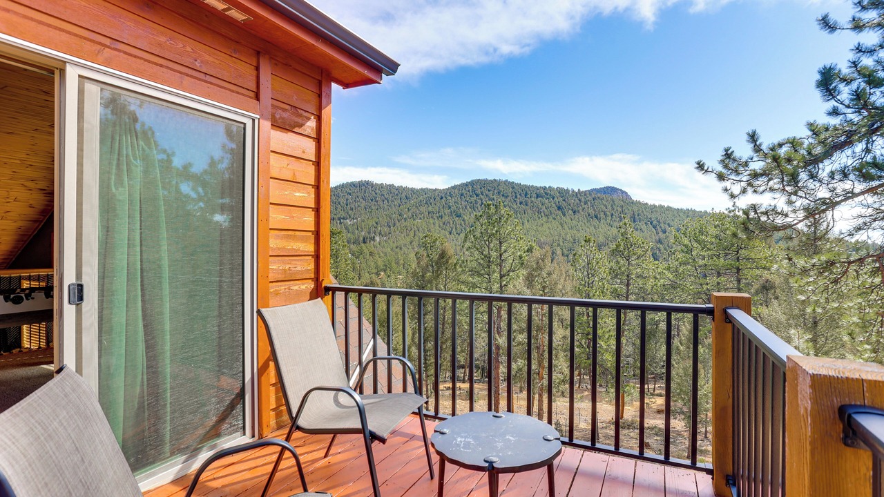 Photo of Outdoor in Pine