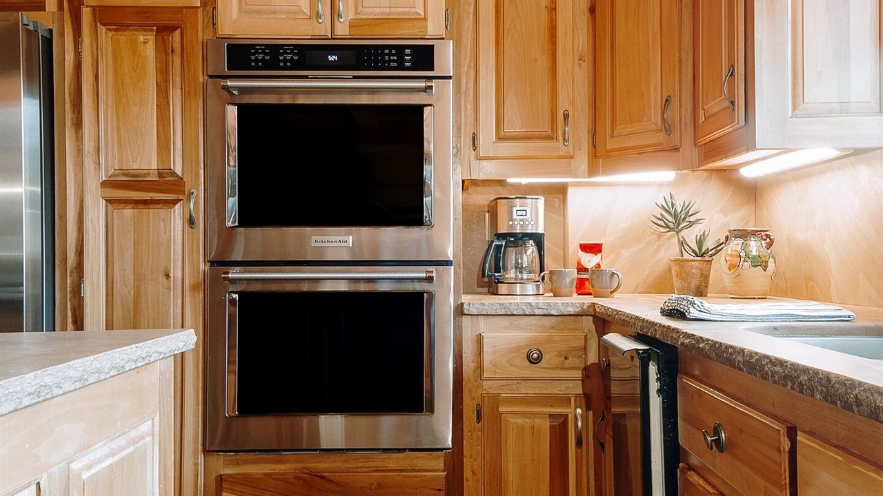 Photo of Kitchen in Valdez