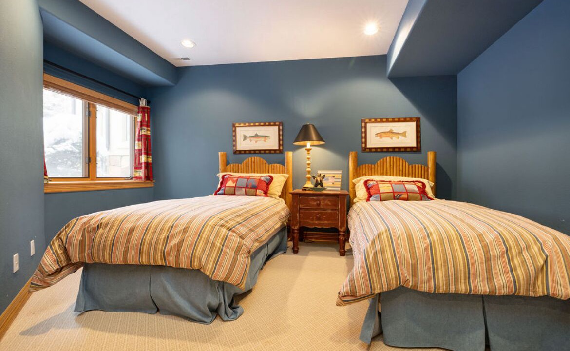 Photo of Bedroom in Edwards