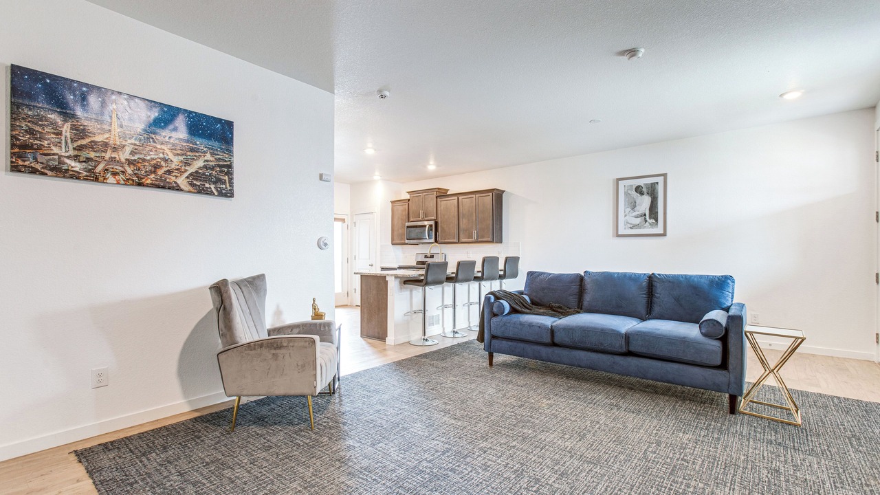 Photo of Livingroom in Aurora