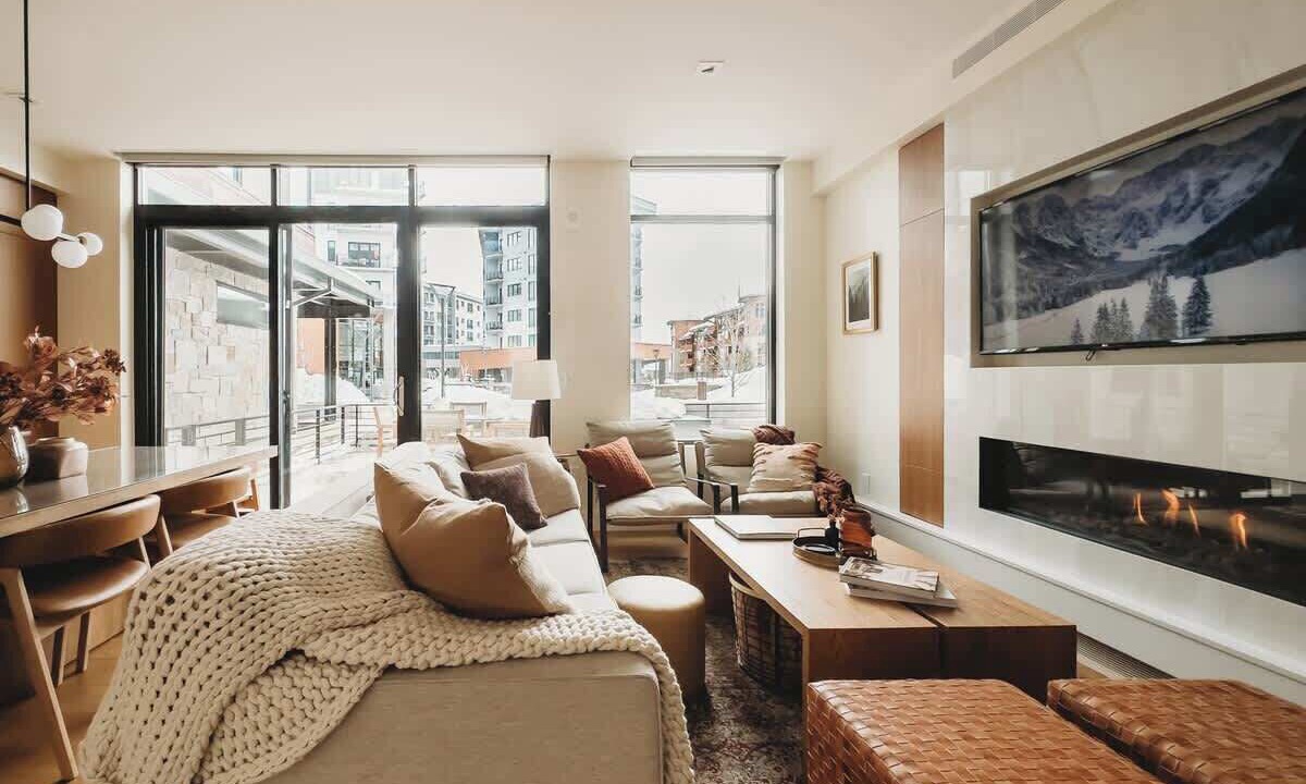 Photo of Livingroom in Park City