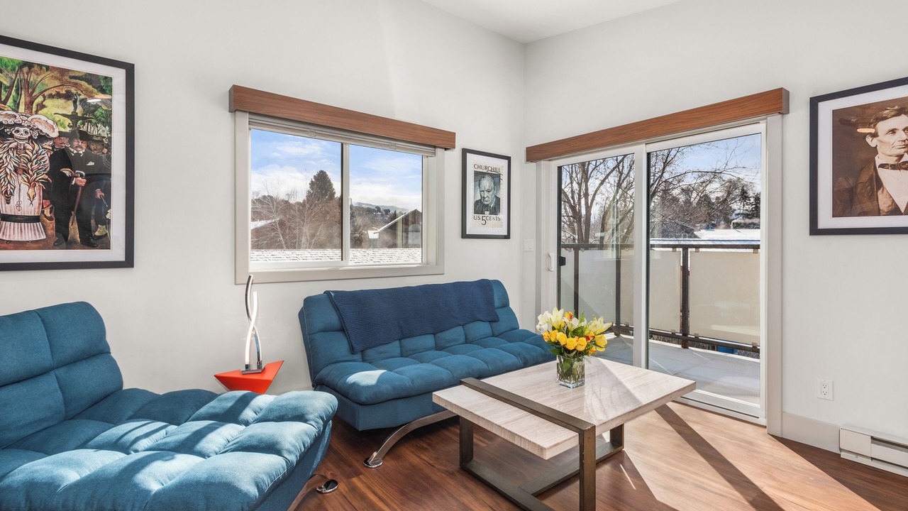 Photo of Livingroom in Carbondale