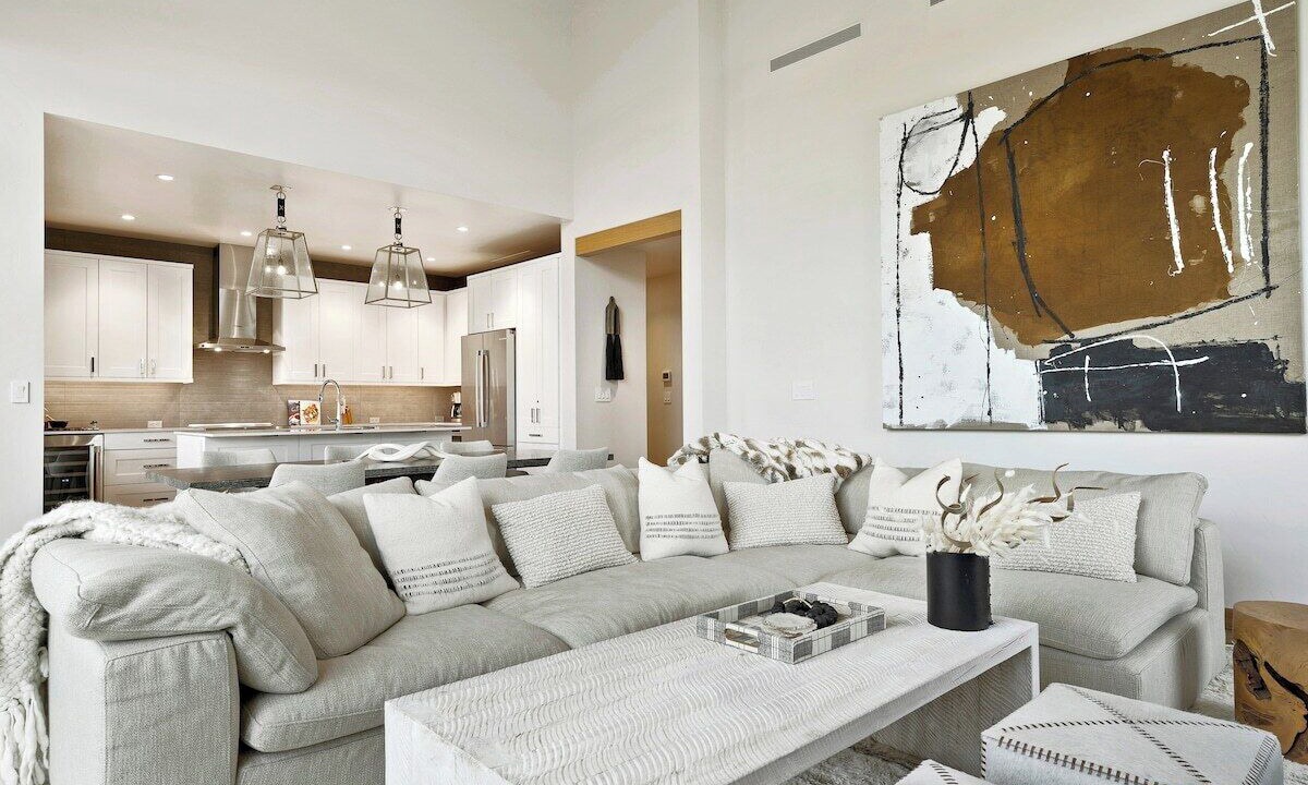 Photo of Livingroom in Beaver Creek