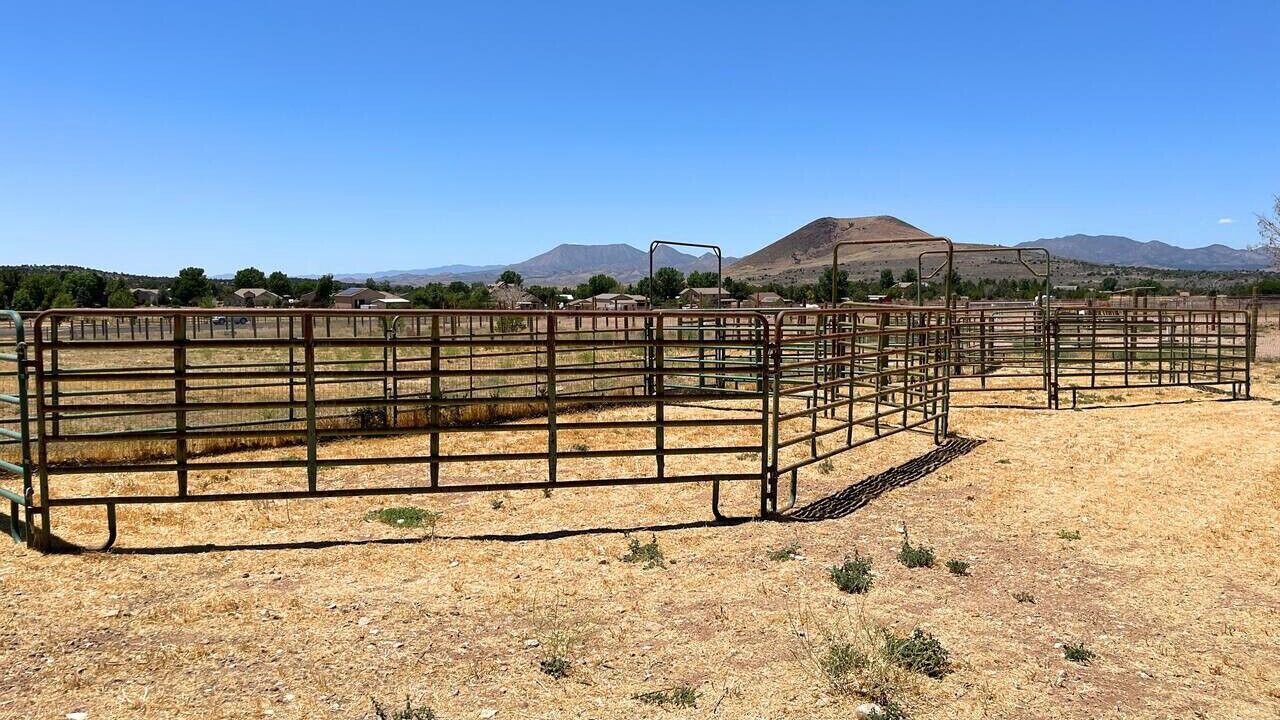 Photo of Others in Dammeron Valley