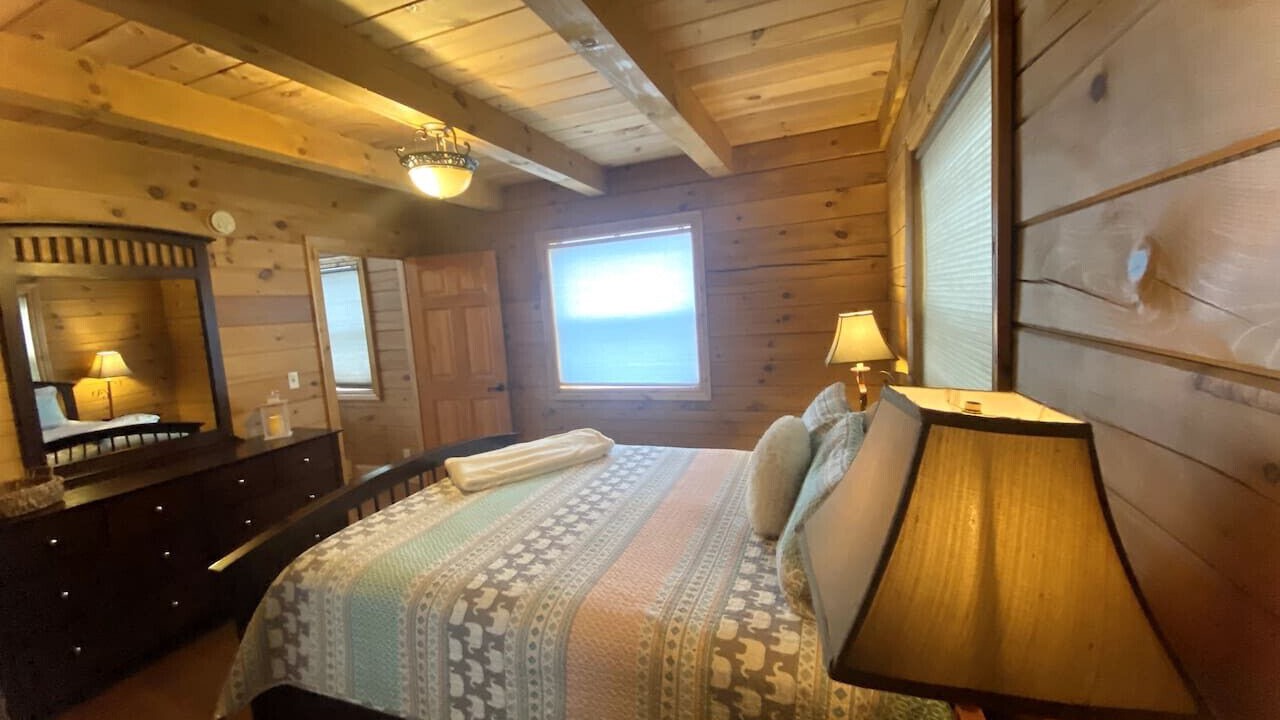 Photo of Bedroom in Silt