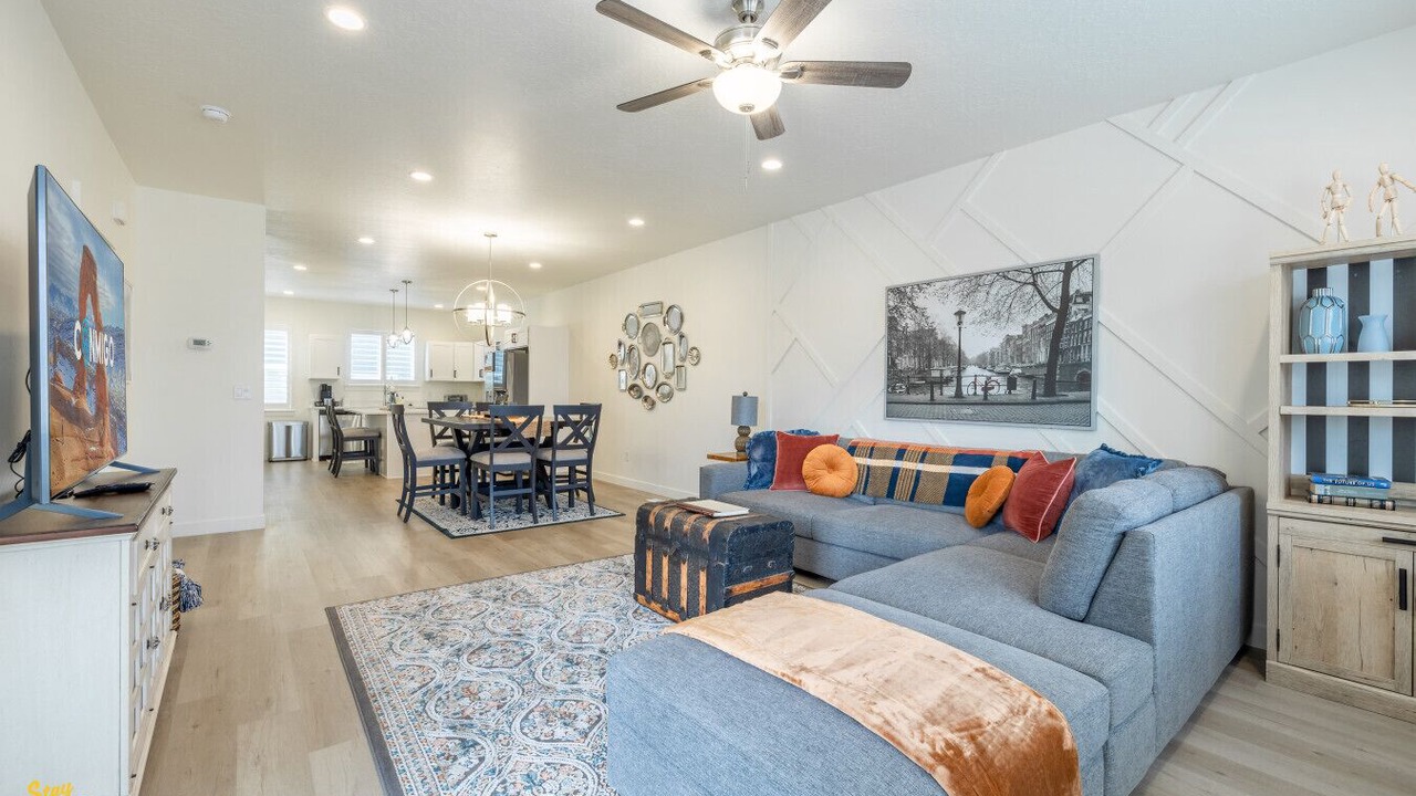 Photo of Livingroom in American Fork