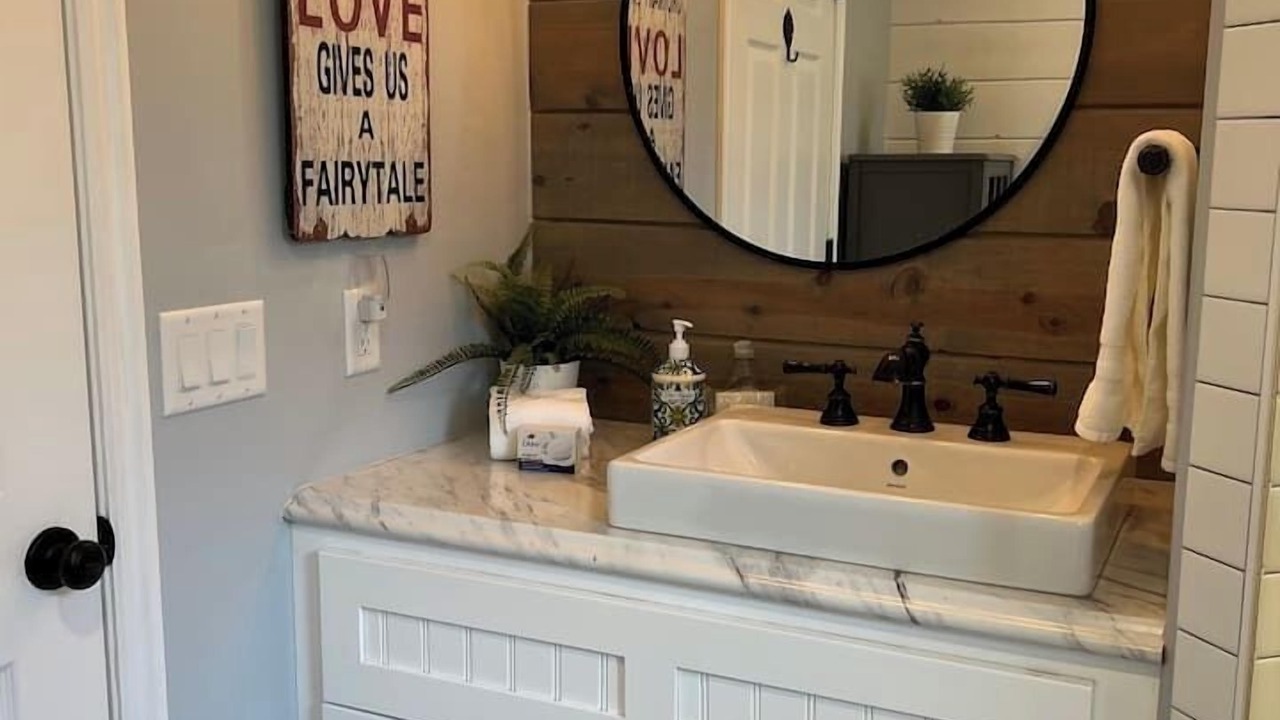 Photo of Bathroom in Panguitch