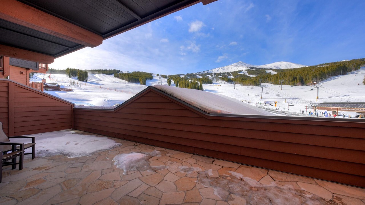 Photo of Patio Balcony in Peak 8
