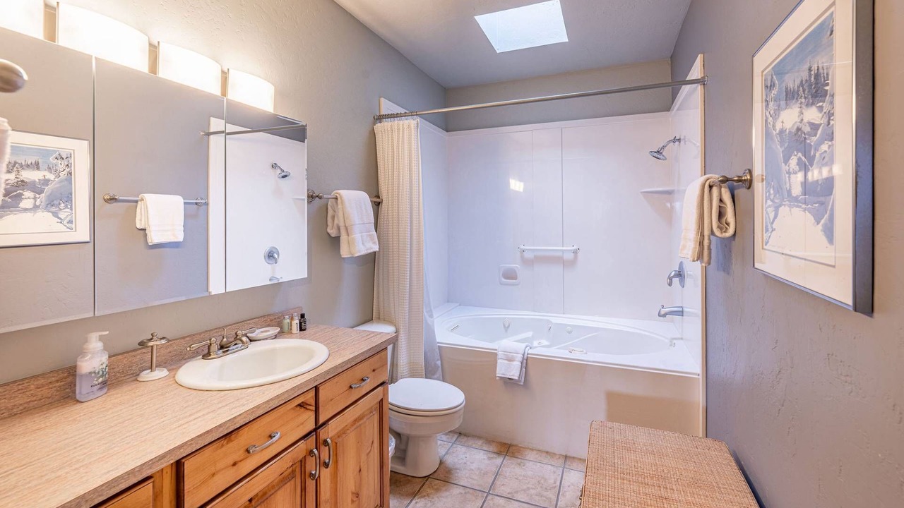 Photo of Bathroom in North Park City