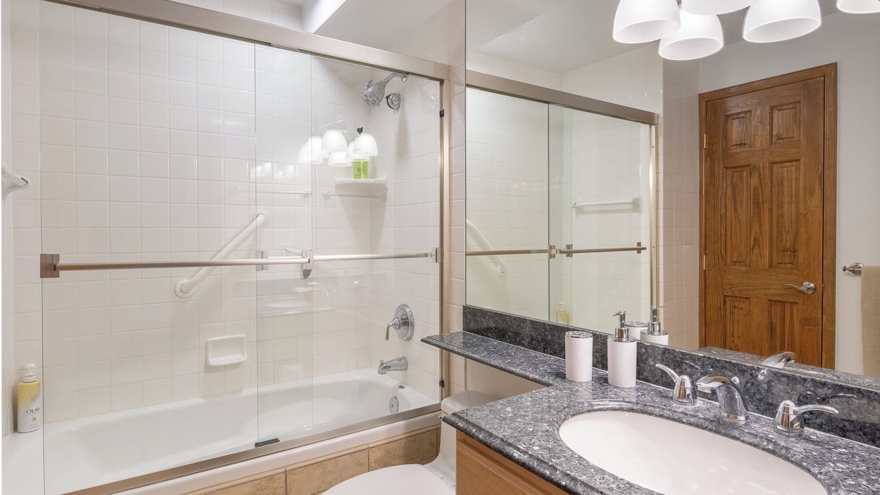 Photo of Bathroom in Aspen