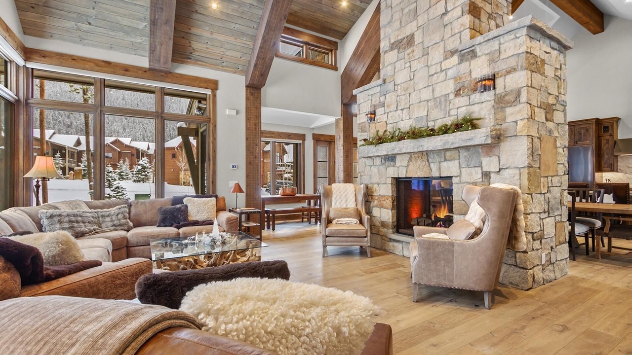 Photo of Livingroom in Keystone