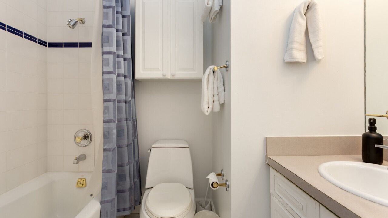 Photo of Bathroom in Highland Meadows