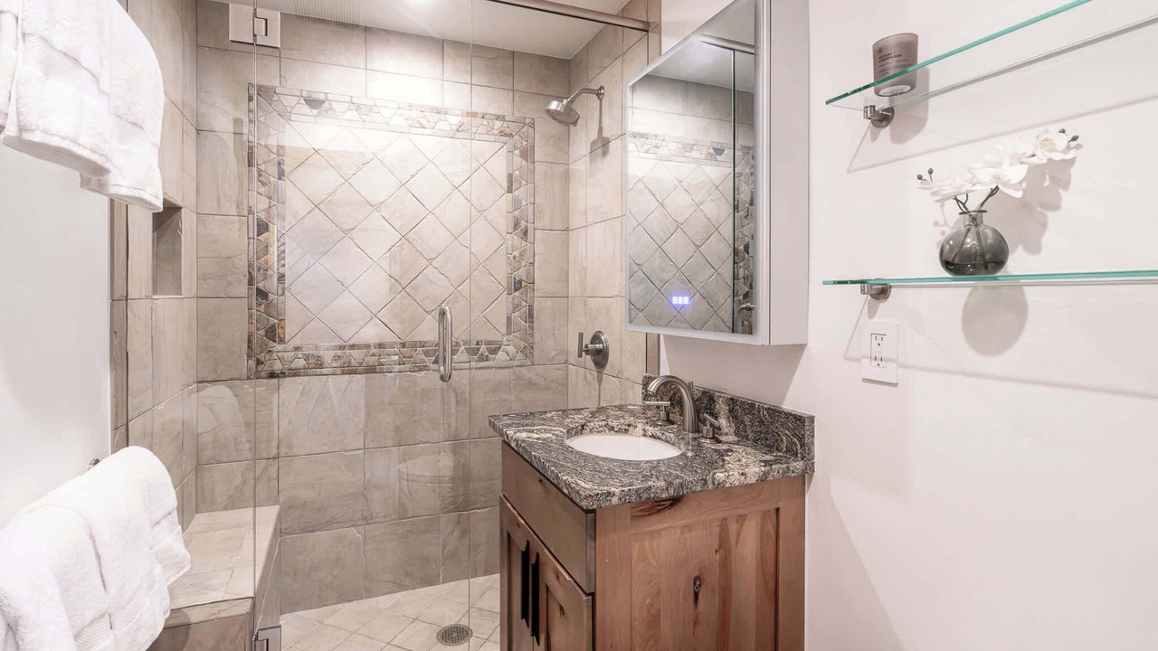 Photo of Bathroom in Aspen