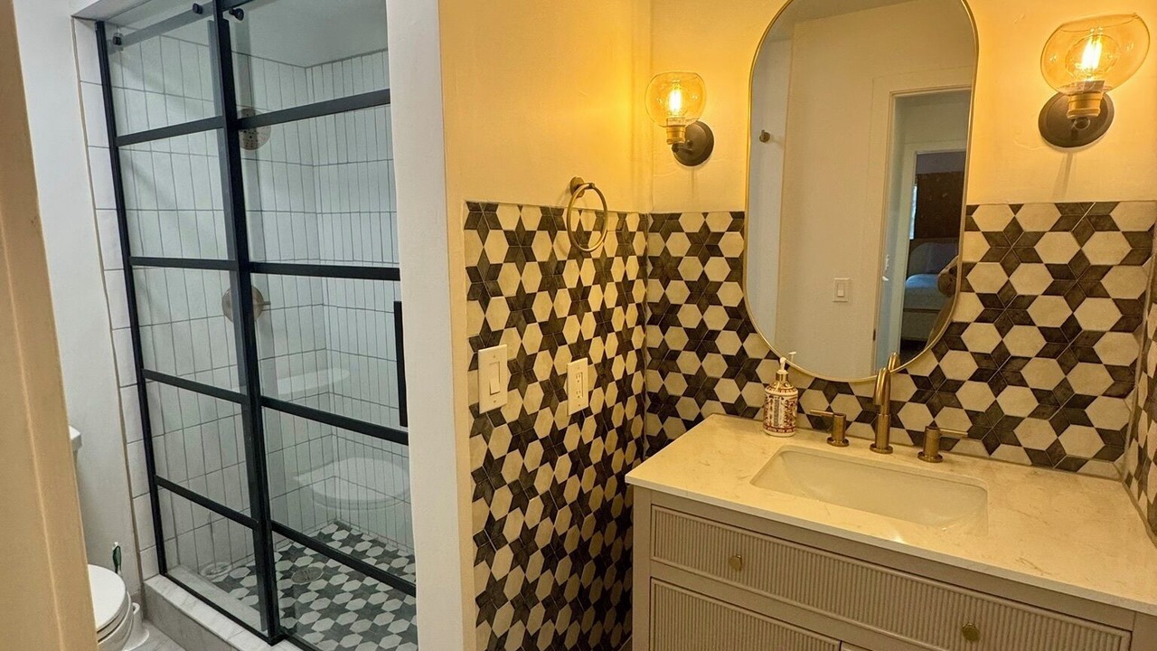 Photo of Bathroom in Basalt
