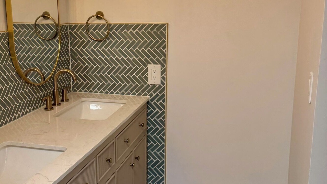 Photo of Bathroom in Basalt