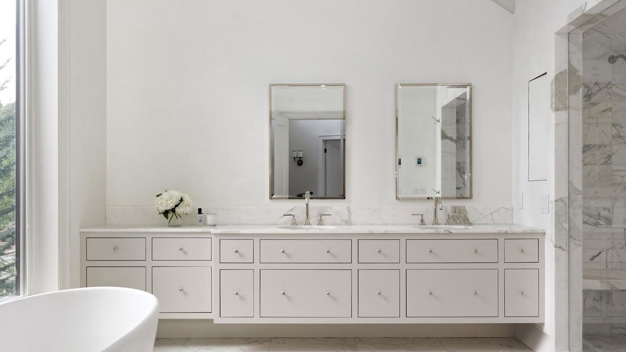 Photo of Bathroom in Mountain Valley