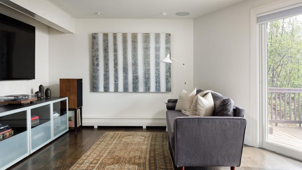 Photo of Livingroom in Mountain Valley