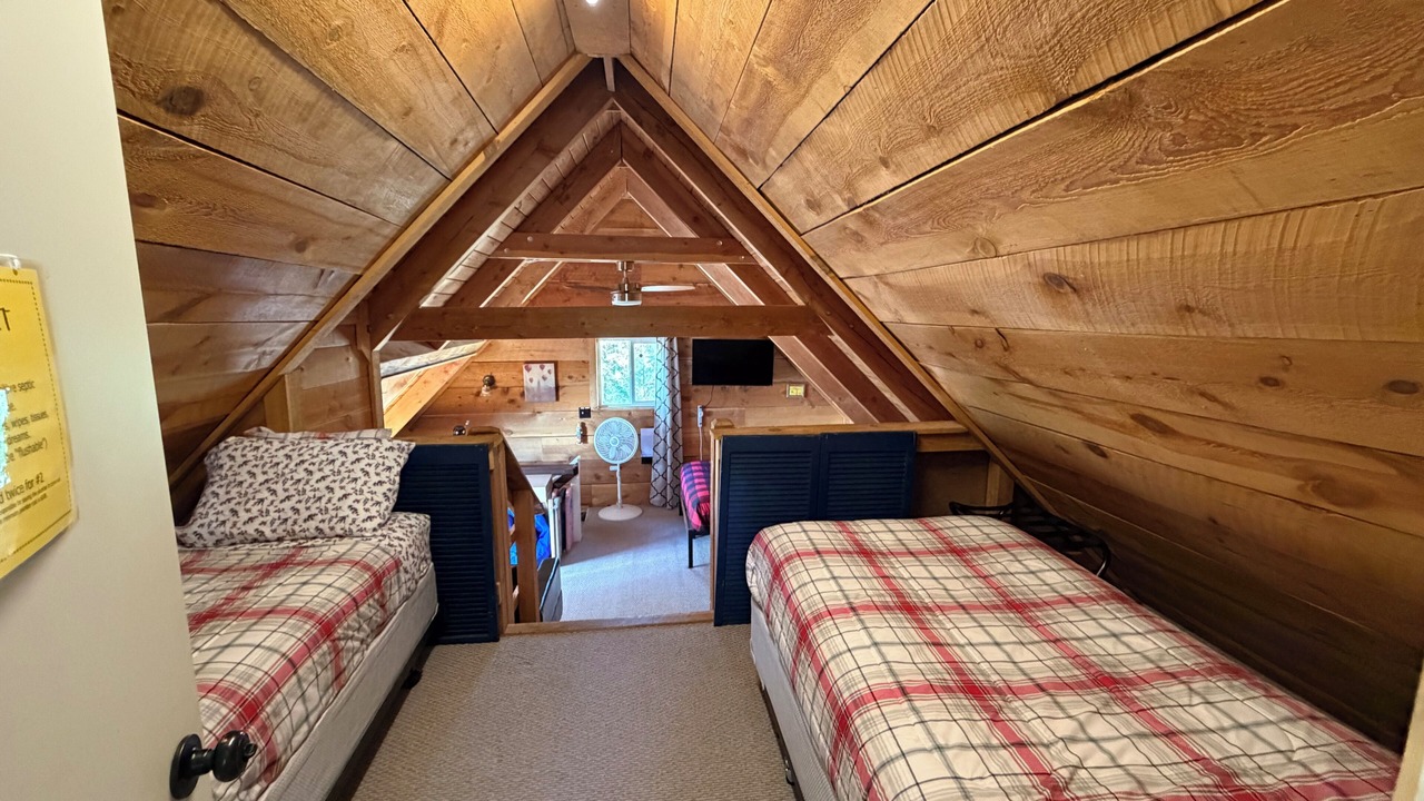 Photo of Bedroom in Meadow View Heights