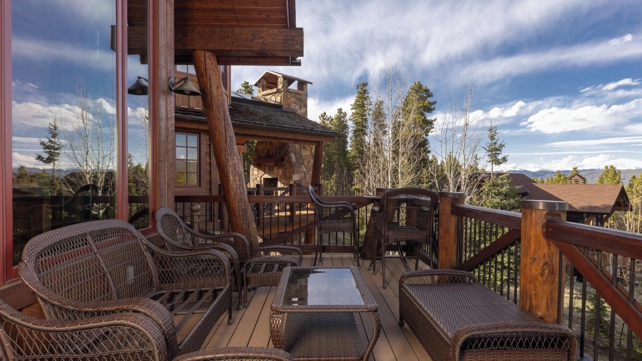 Photo of Patio Balcony in Timber Trail