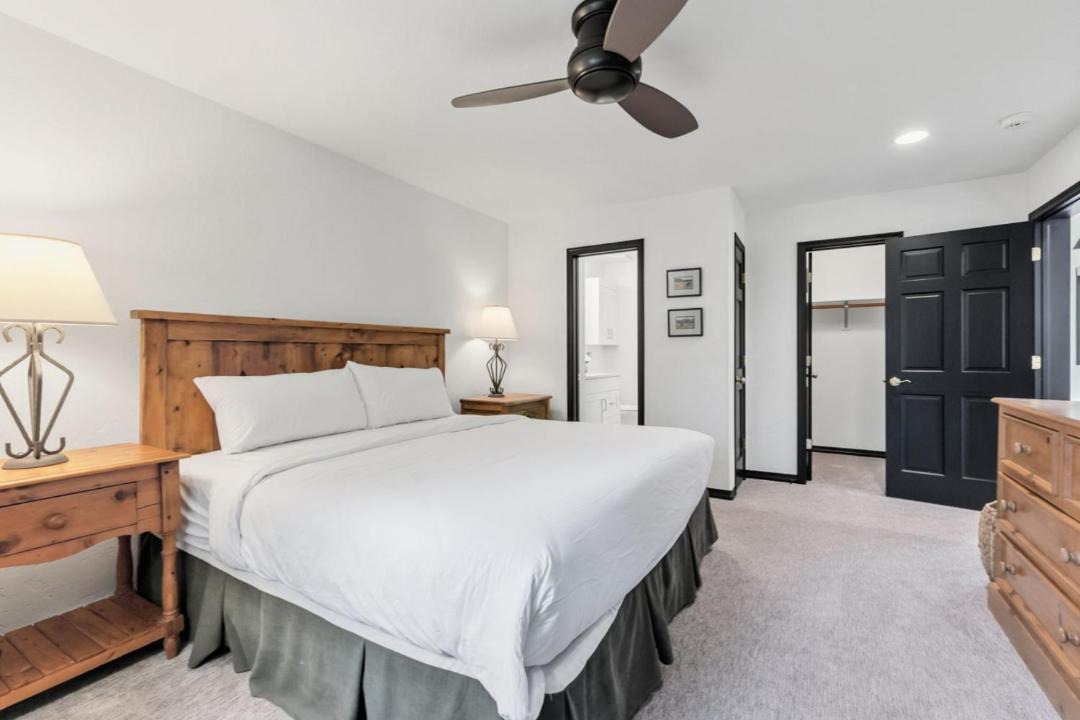Photo of Bedroom in Edwards