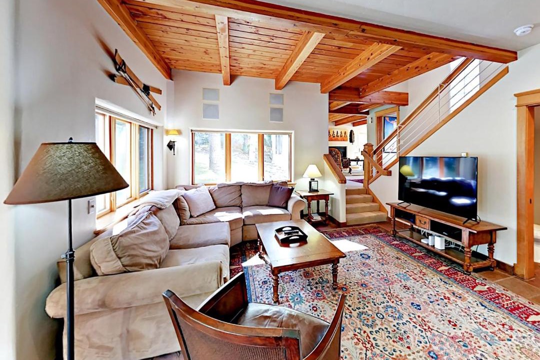 Photo of Livingroom in Intermountain
