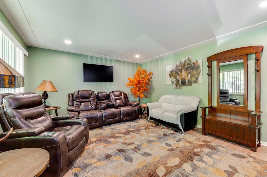 Photo of Livingroom in Westminster