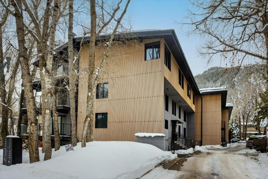 Photo of Others in Aspen