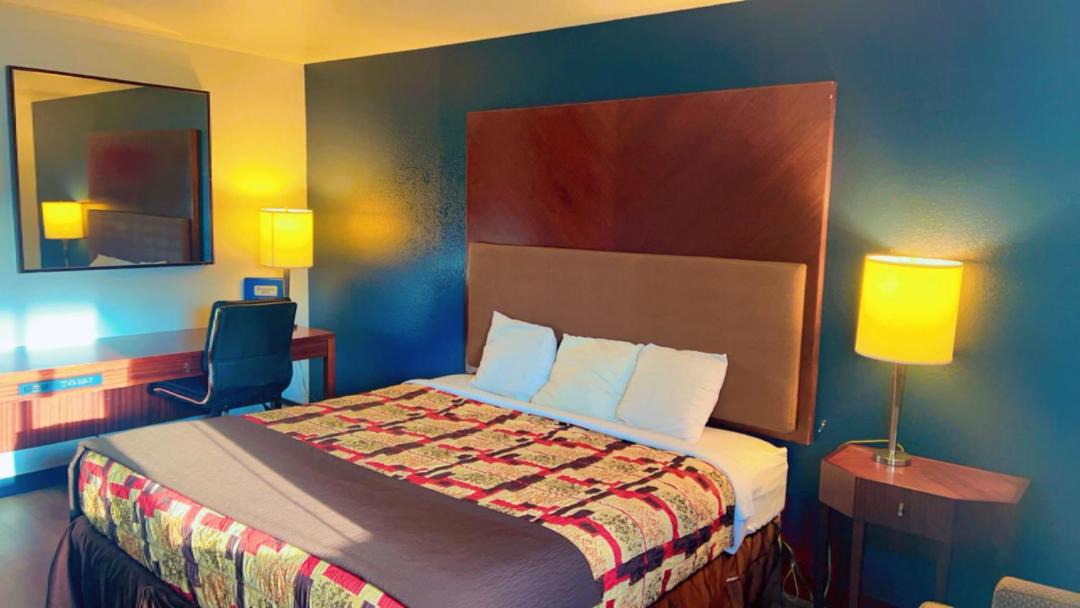 Photo of Bedroom in Glenwood Springs