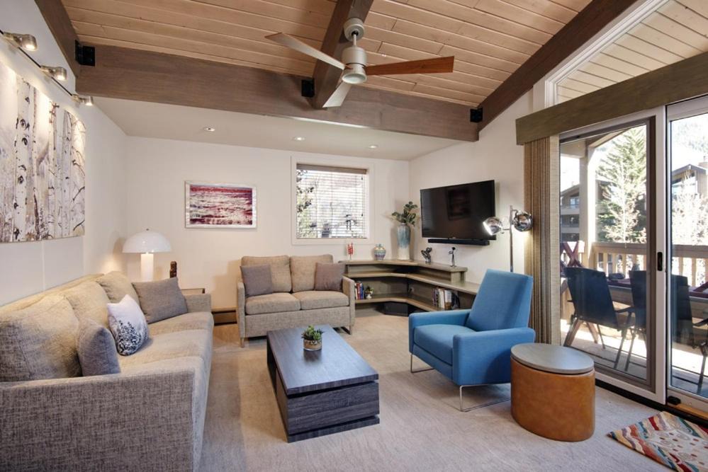 Photo of Livingroom in Aspen