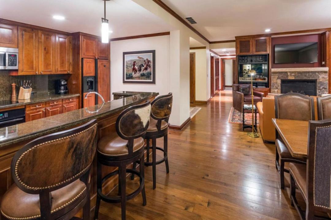 Photo of Livingroom in Aspen