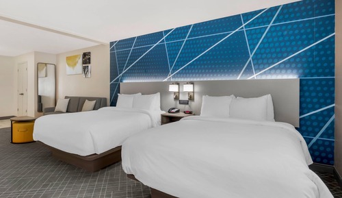 Suite, 2 Queen Beds, Non Smoking, Pets Not Allowed