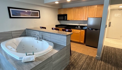 Suite, 2 Queen Beds, Non Smoking, Kitchenette