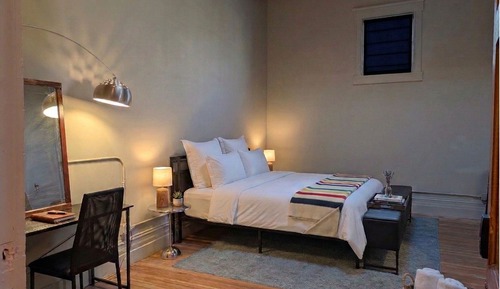 Premier Double Room, 1 King Bed, Refrigerator