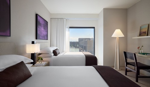 Room, 2 Queen Beds, Mountain View