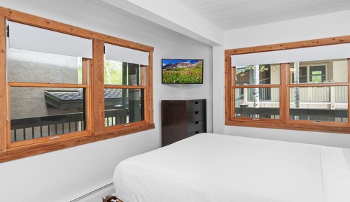 Condo, 2 Bedrooms (Leaf 601)