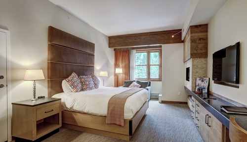 Superior Room, 1 King Bed