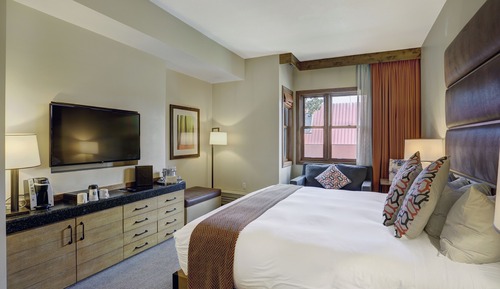 Room, 1 King Bed (Lodge)
