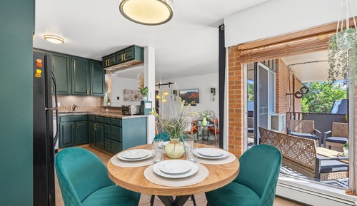 Apartment, Multiple Beds, Balcony, Garden View (The Aviary Near CSU)