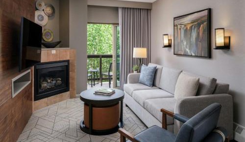 One-Bedroom Smaller Villa with Fireplace